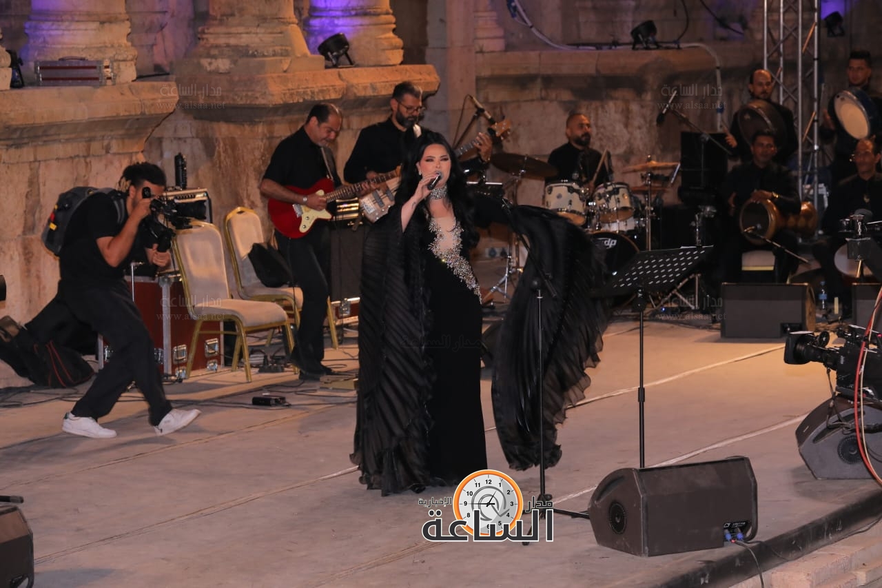 Madar Al-Saa Images 0.356864943080603