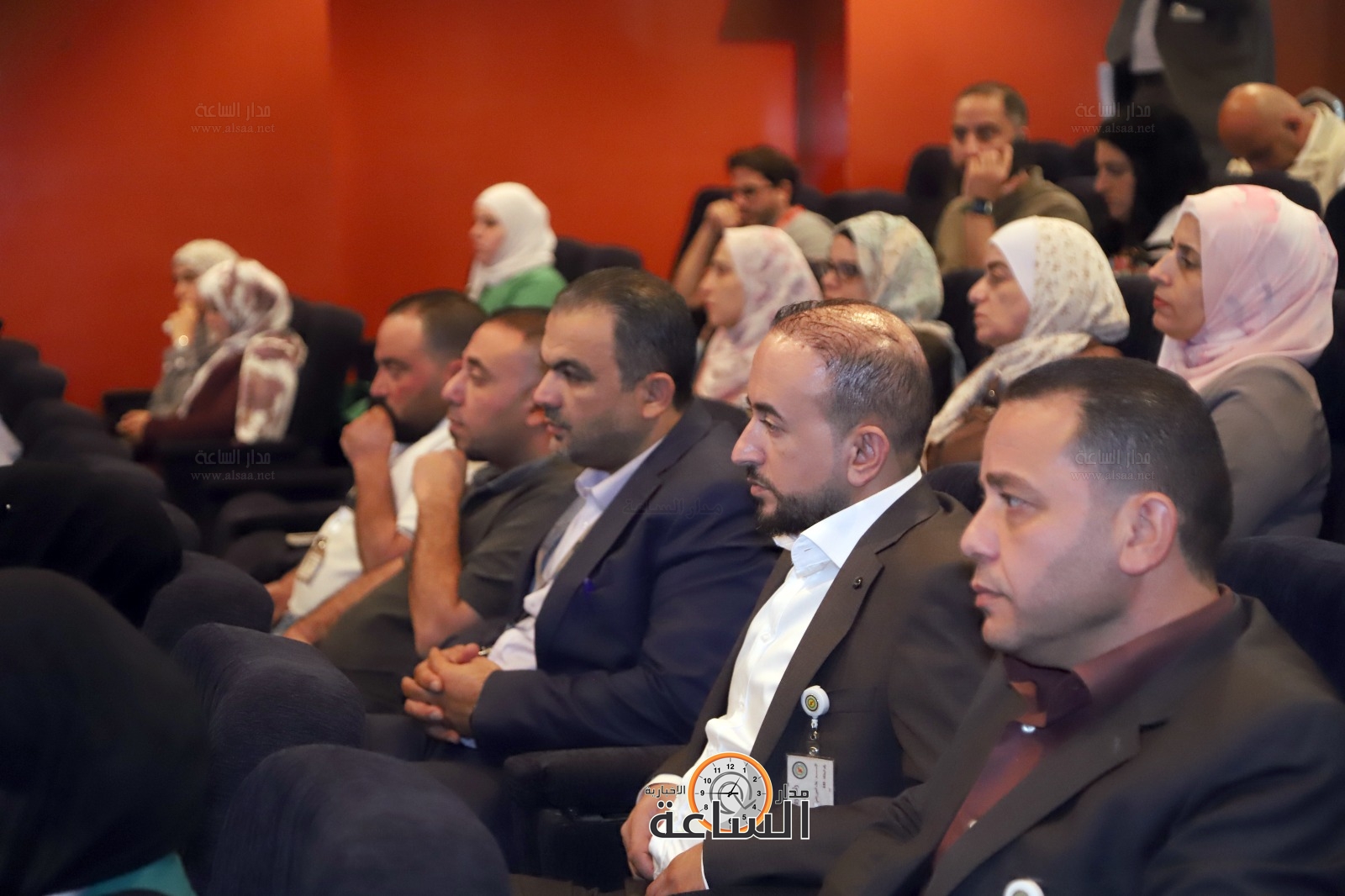 Madar Al-Saa Images 0.515295218160507