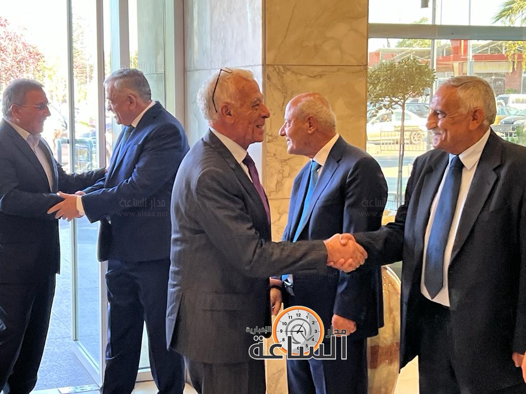 Madar Al-Saa Images 0.6807537835424566