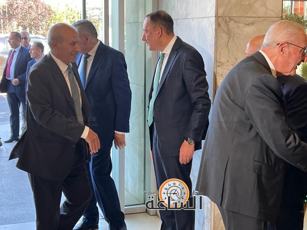 Madar Al-Saa Images 0.9023387703515459