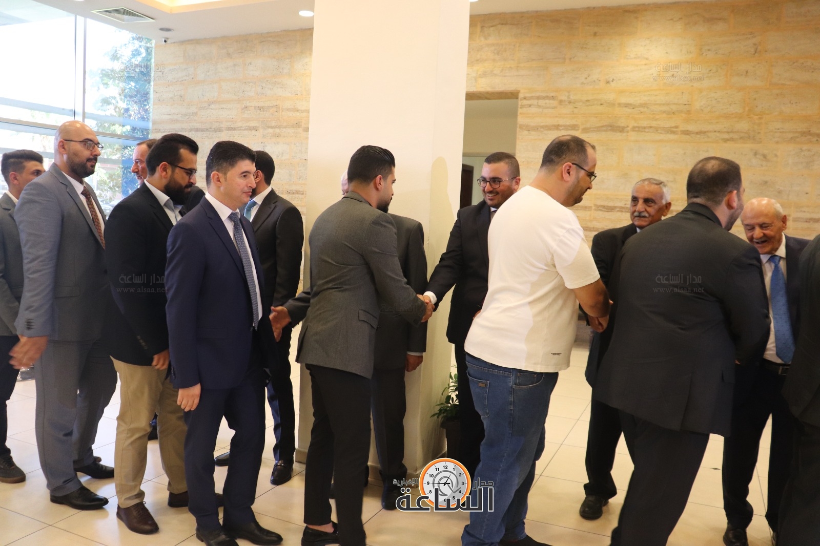 Madar Al-Saa Images 0.6079812745604237