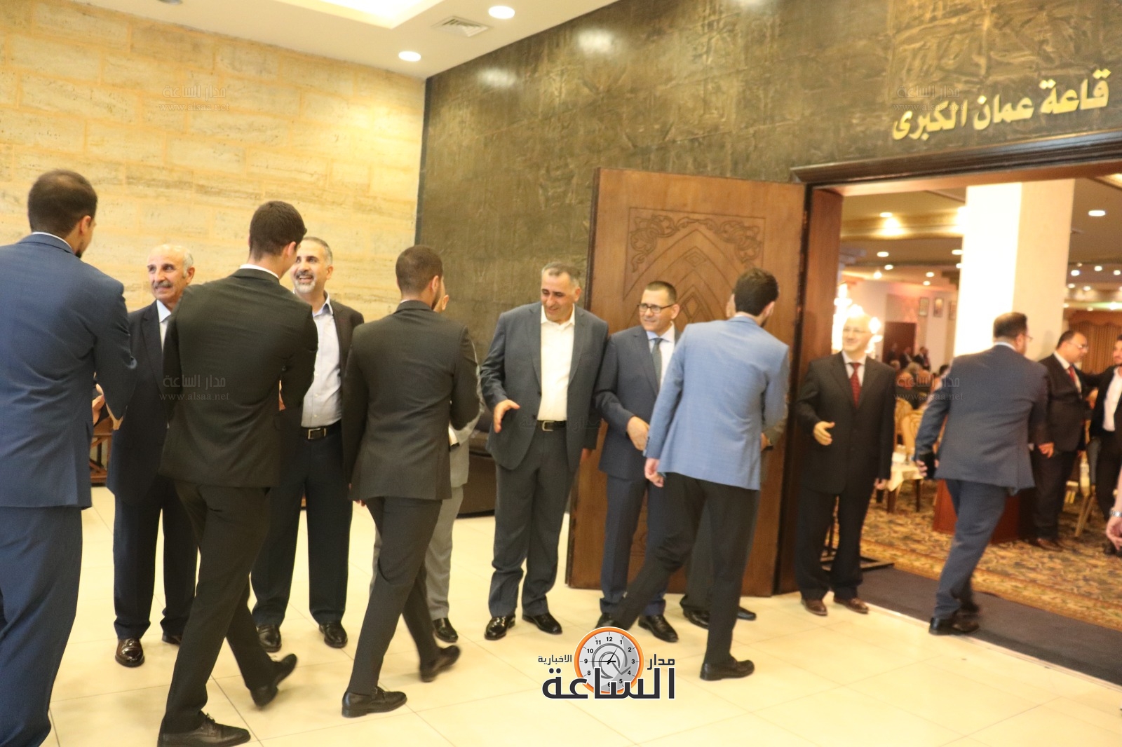 Madar Al-Saa Images 0.7473032056357078