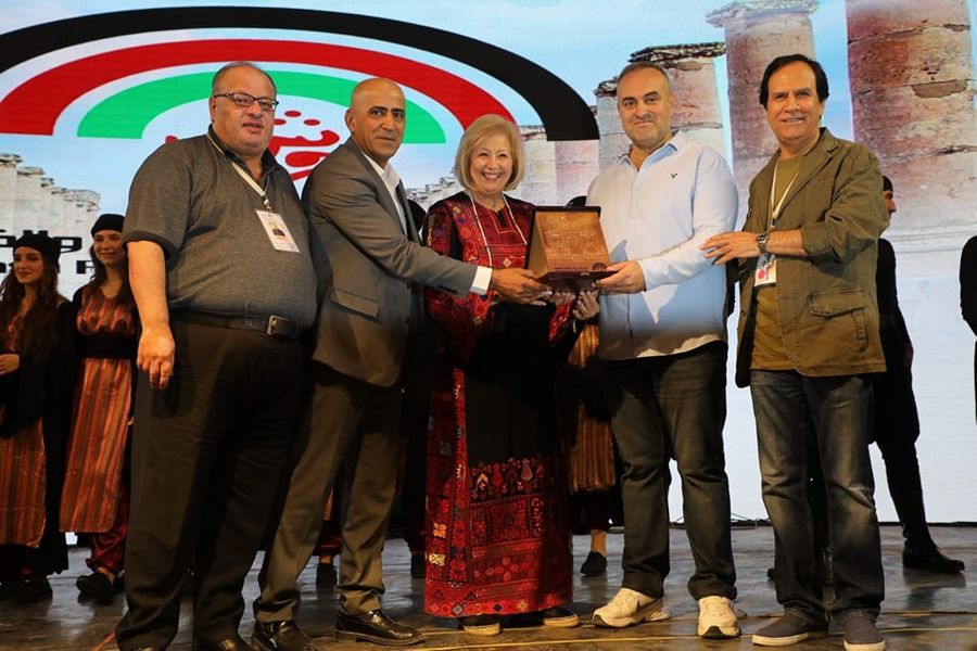 Madar Al-Saa Images 0.6019814244844117