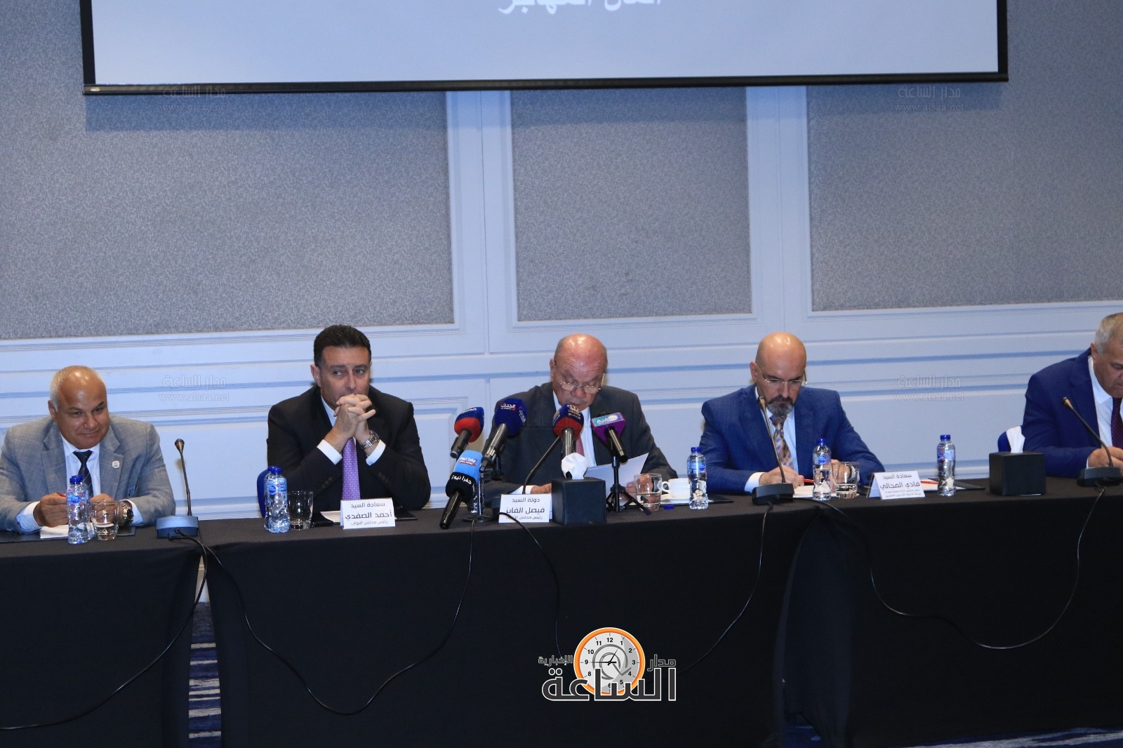 Madar Al-Saa Images 0.8615361592119852