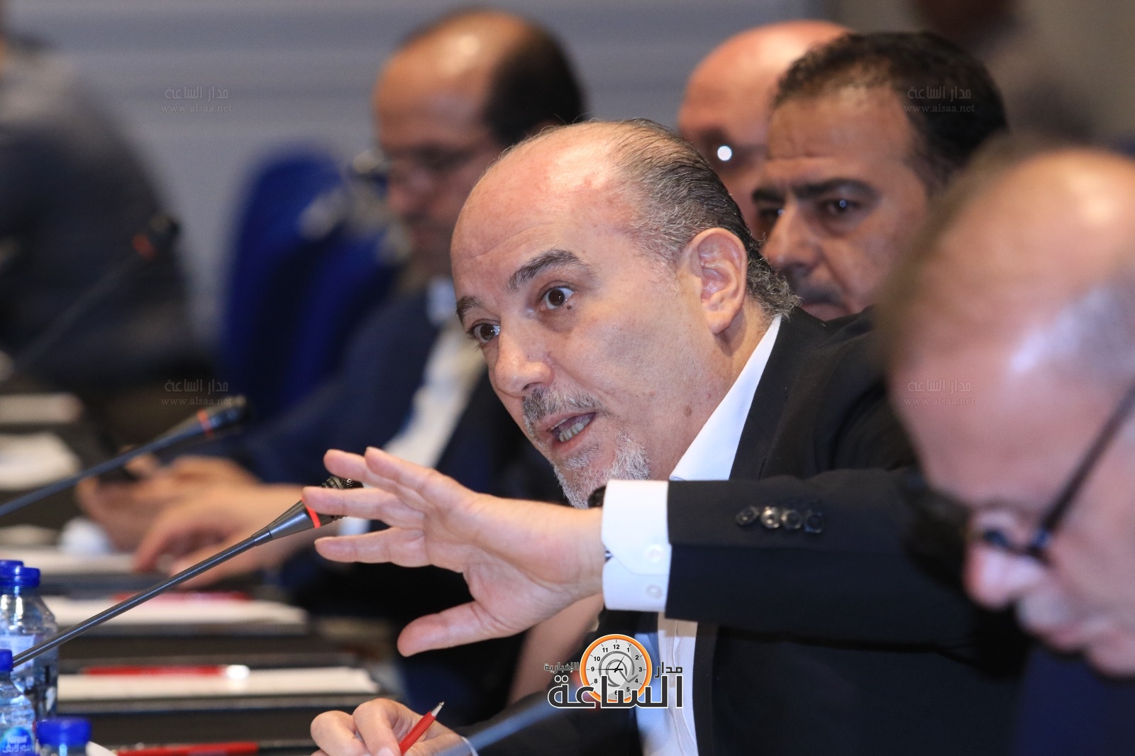 Madar Al-Saa Images 0.5286275728775416