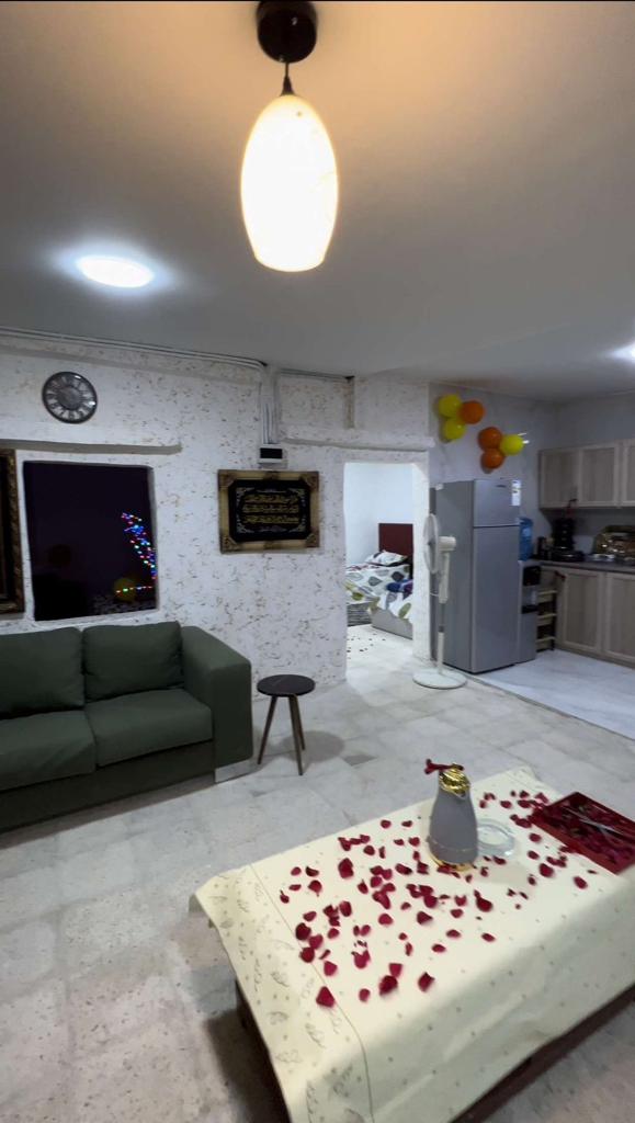 Madar Al-Saa Images 0.48314416451818576