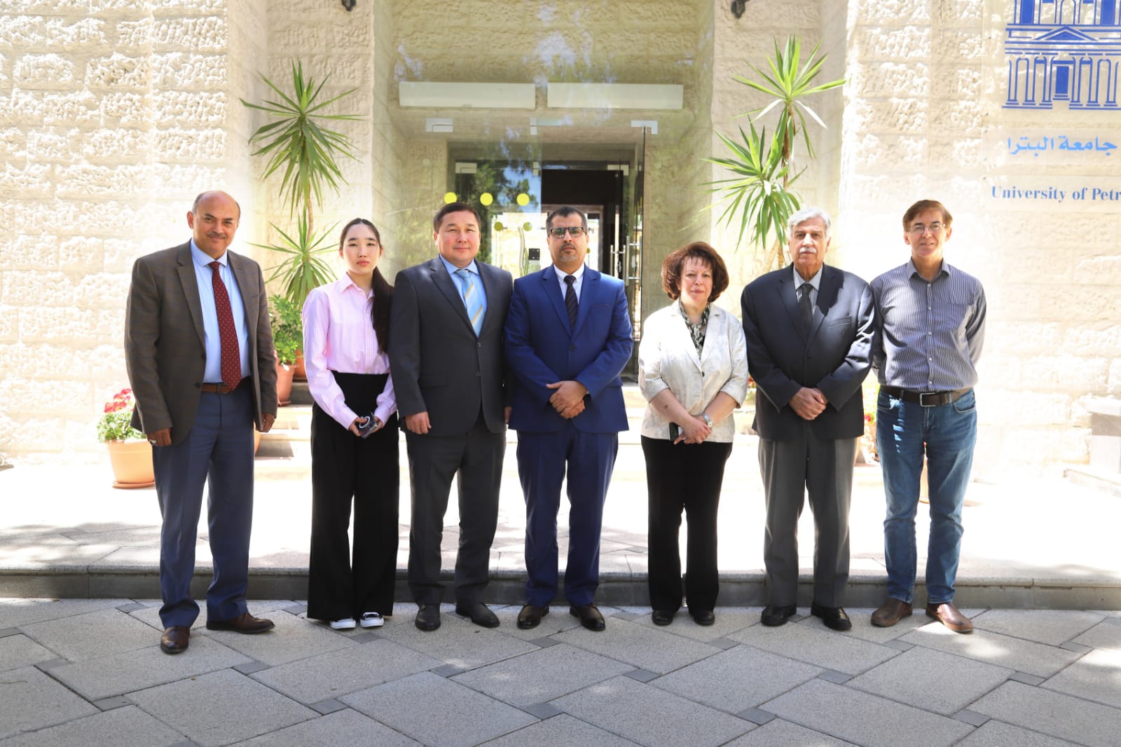 Madar Al-Saa Images 0.6926374091798118