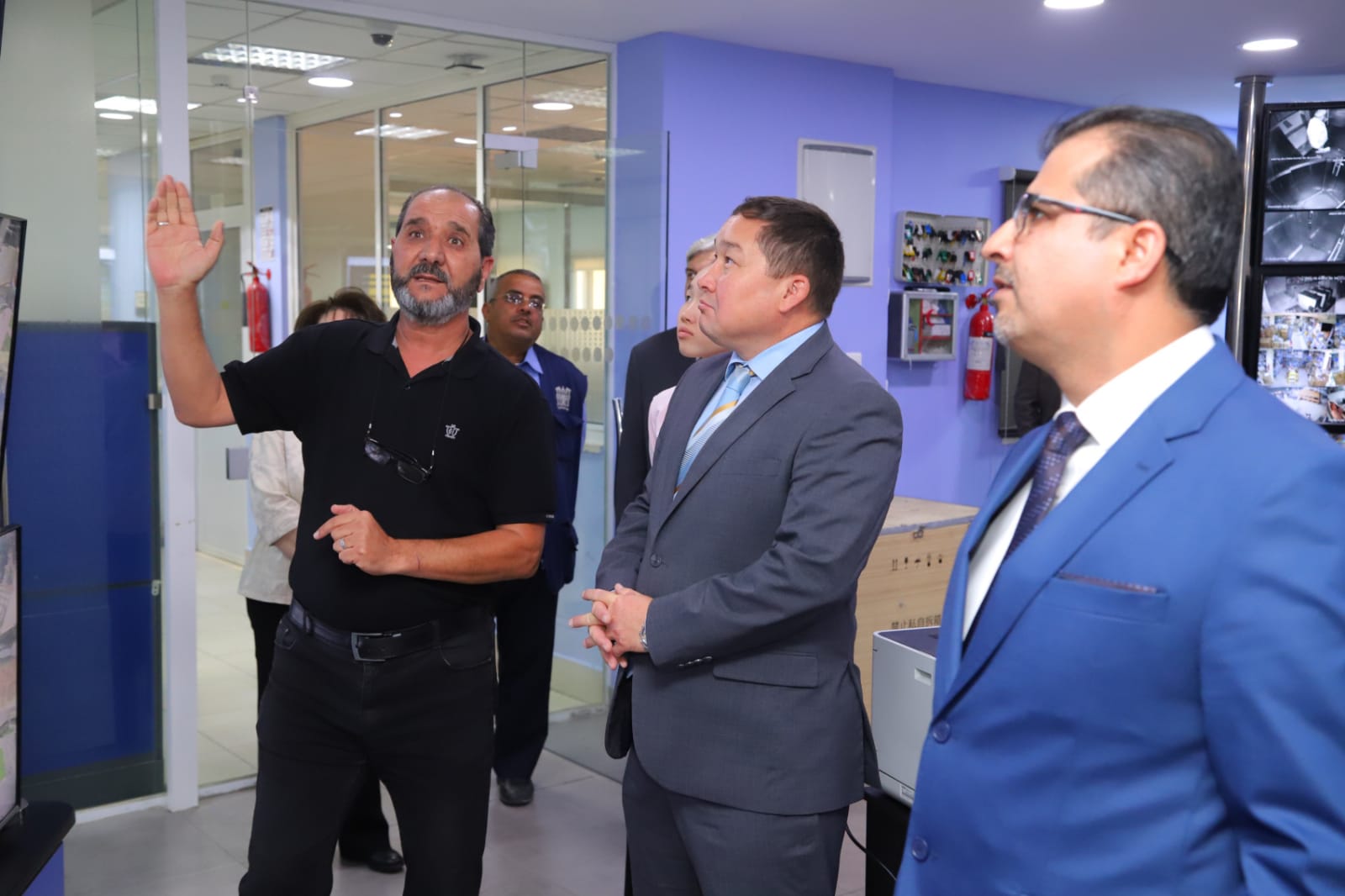 Madar Al-Saa Images 0.819099877301597