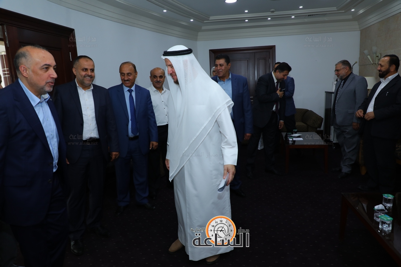 Madar Al-Saa Images 0.9594684471757244