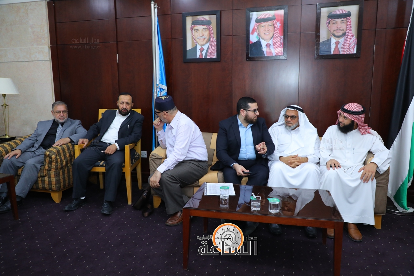 Madar Al-Saa Images 0.47061198886070366