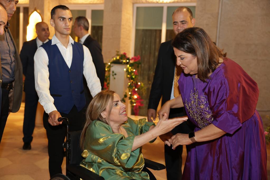 Madar Al-Saa Images 0.8550317400971709