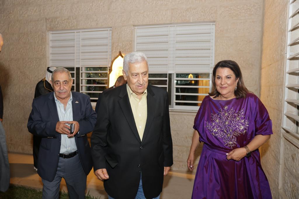 Madar Al-Saa Images 0.8691261040075854