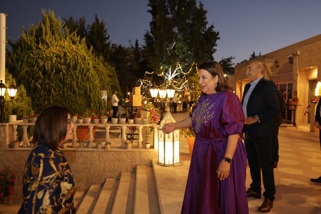 Madar Al-Saa Images 0.6602398342480957