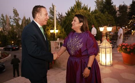 Madar Al-Saa Images 0.15232543089985384