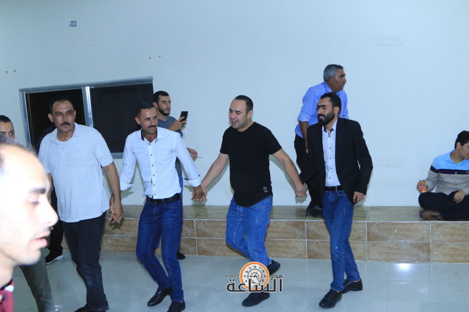 Madar Al-Saa Images 0.3506421249062064