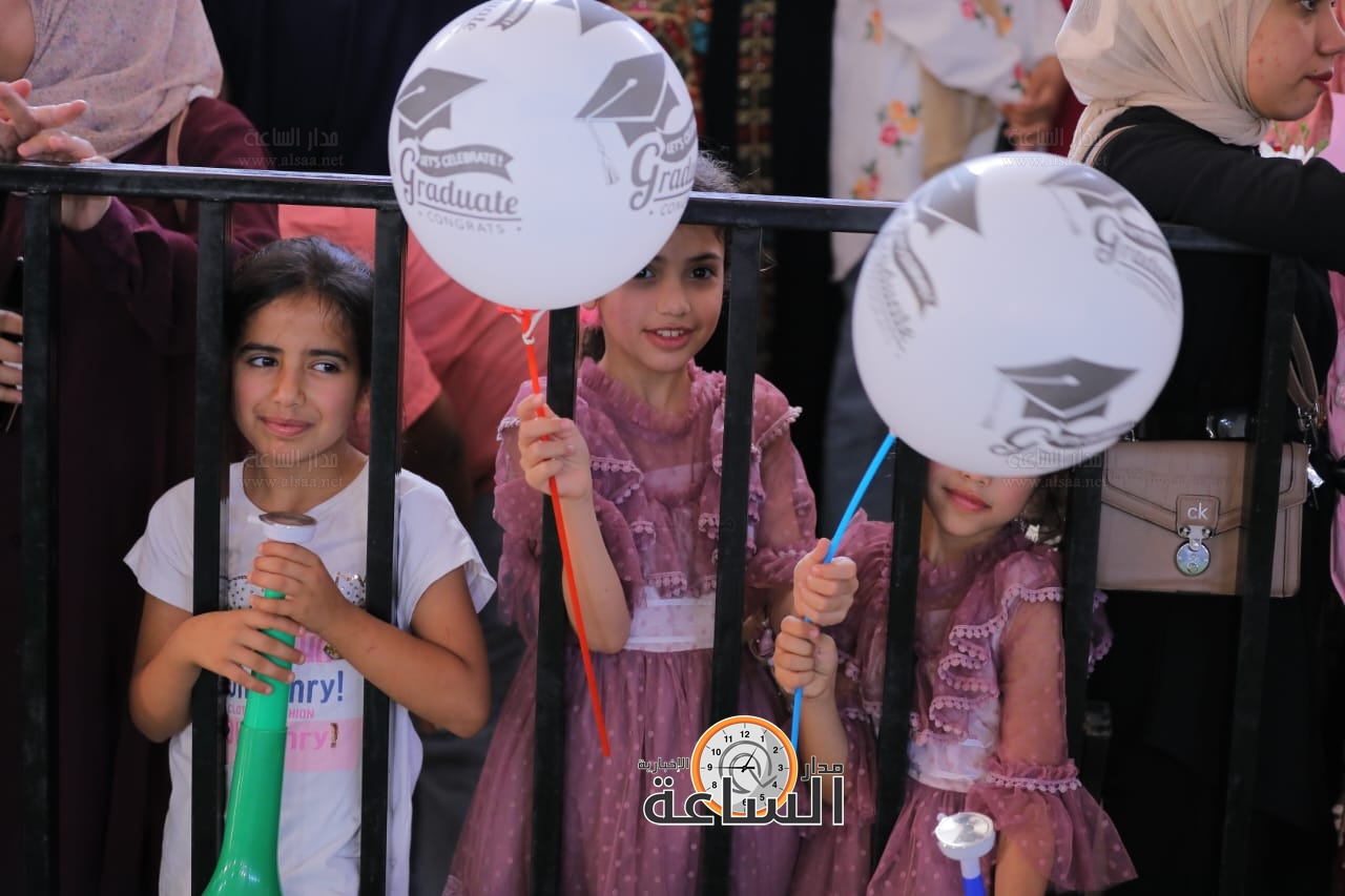 Madar Al-Saa Images 0.9929681663486825