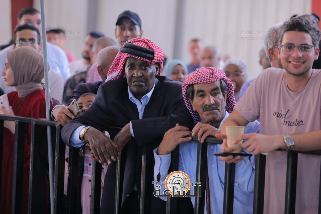 Madar Al-Saa Images 0.6884828091296937