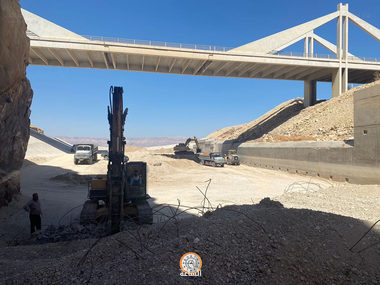 Madar Al-Saa Images 0.34276506262493944