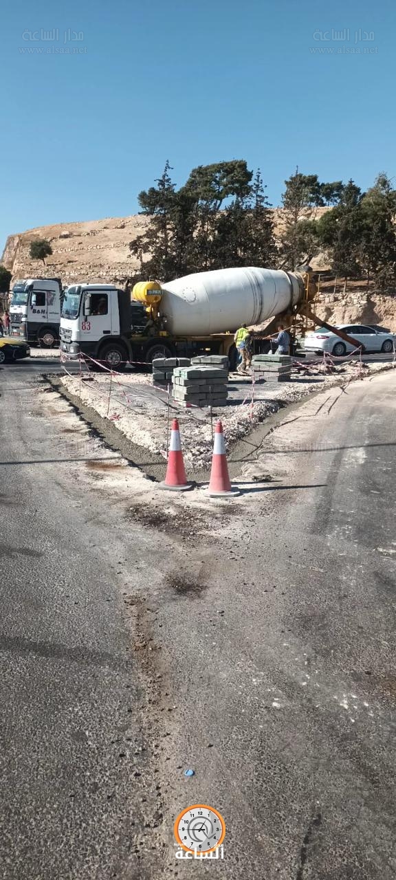 Madar Al-Saa Images 0.8331274841318053