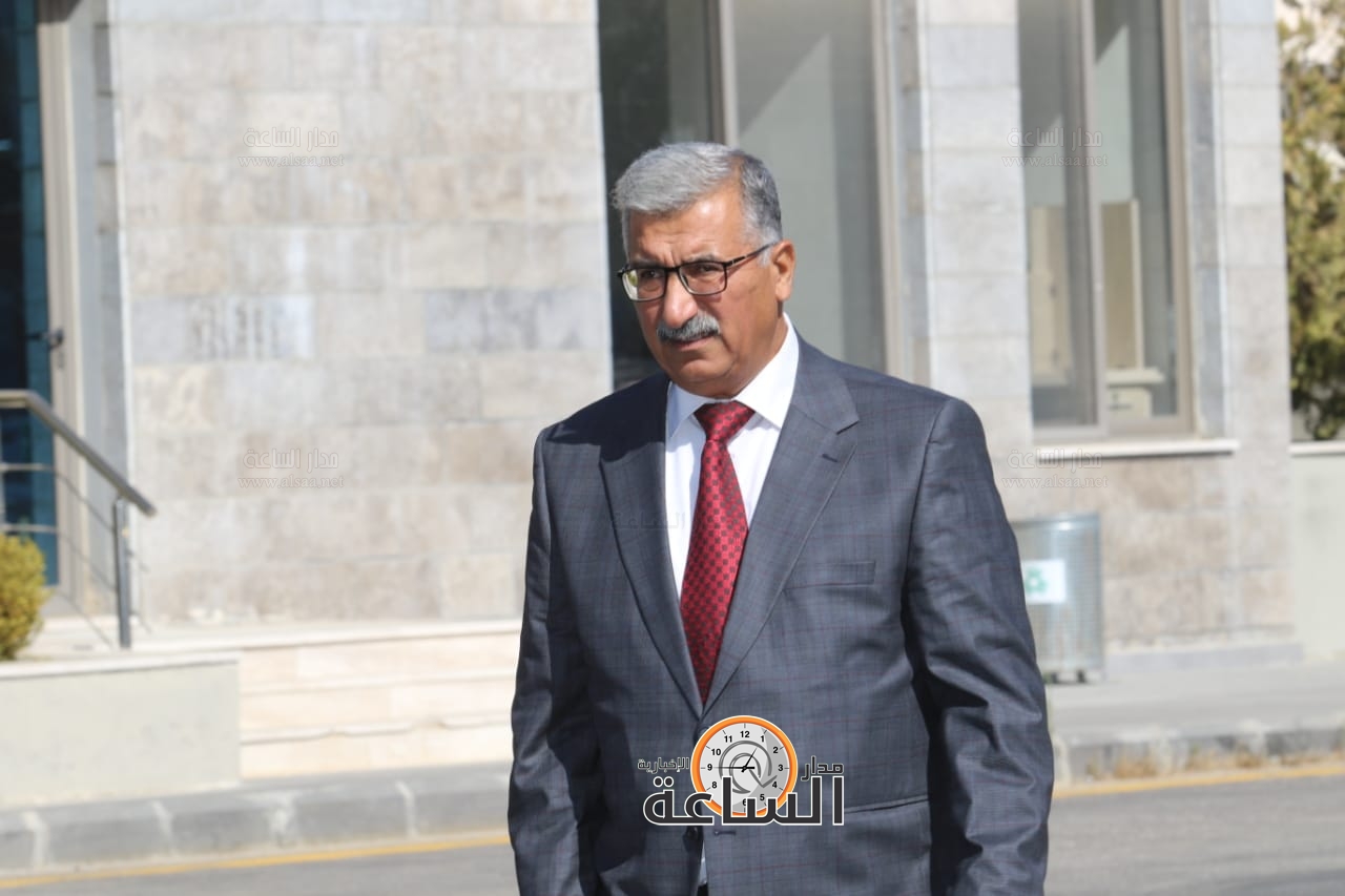 Madar Al-Saa Images 0.5754976791658596