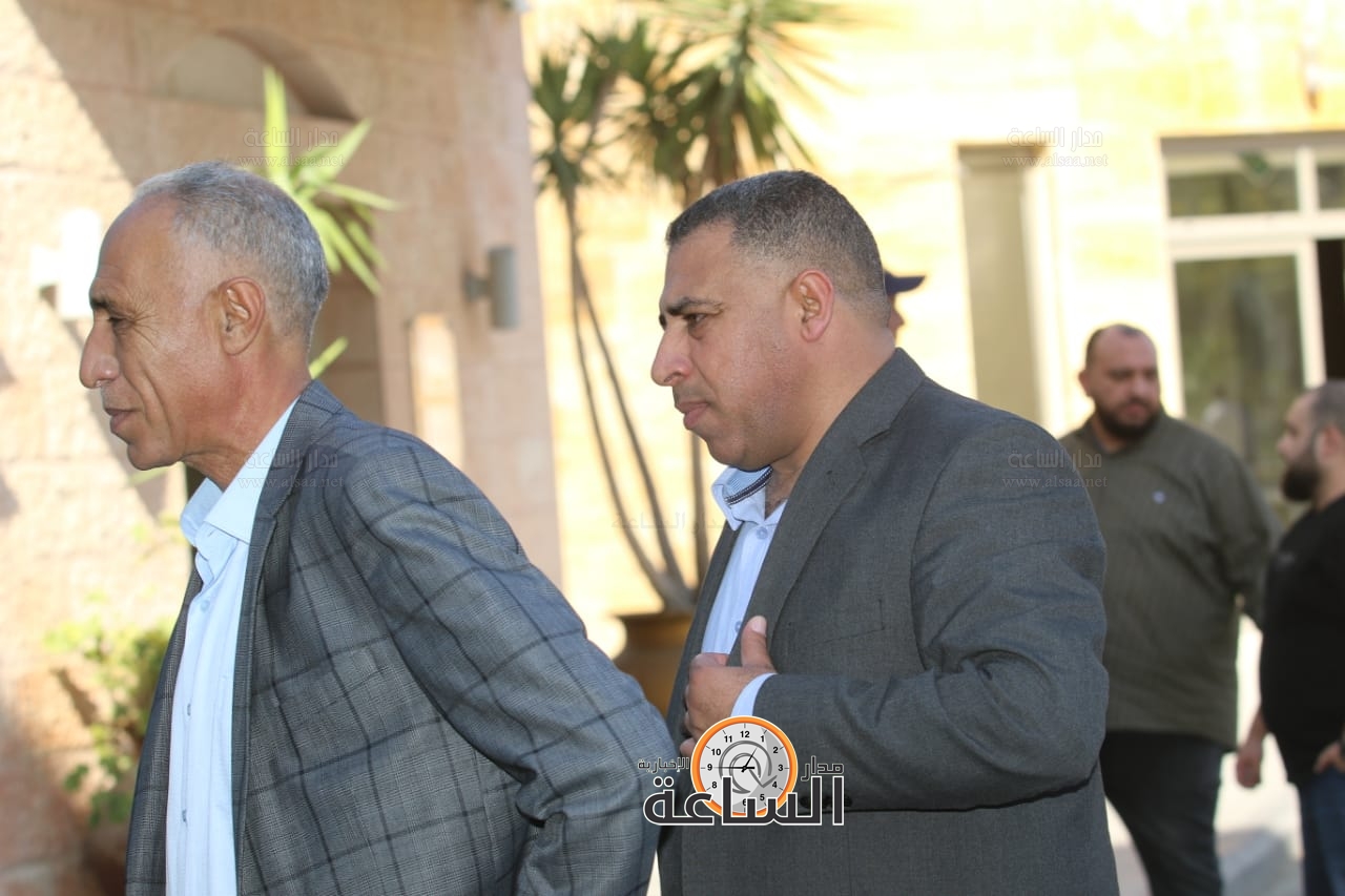 Madar Al-Saa Images 0.018512638618541133