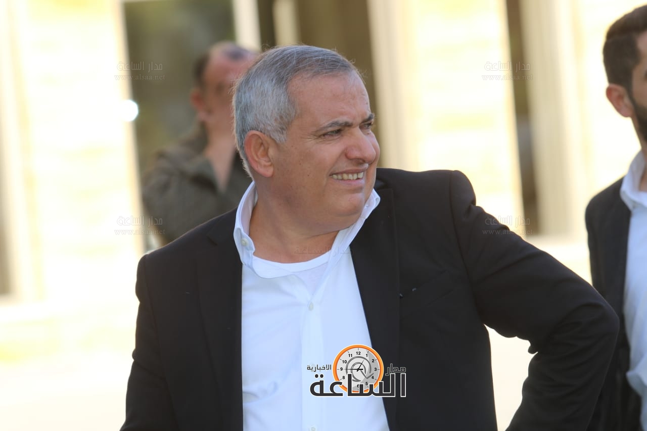 Madar Al-Saa Images 0.35045153931366035