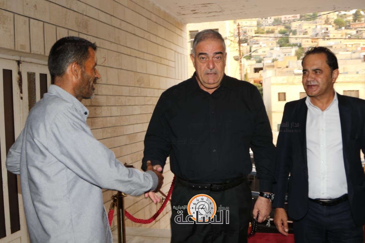 Madar Al-Saa Images 0.215035369975491