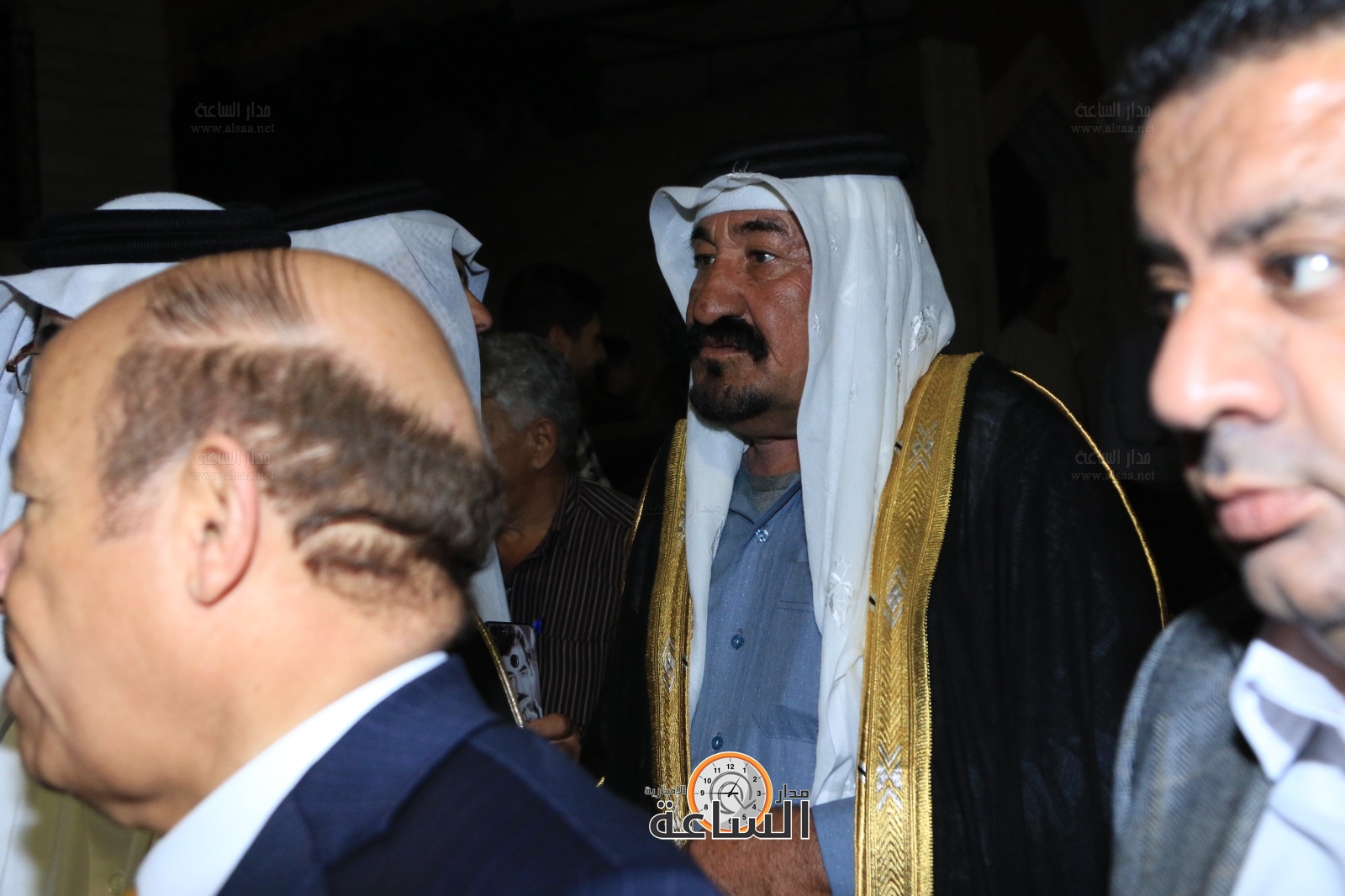 Madar Al-Saa Images 0.6742098377989276