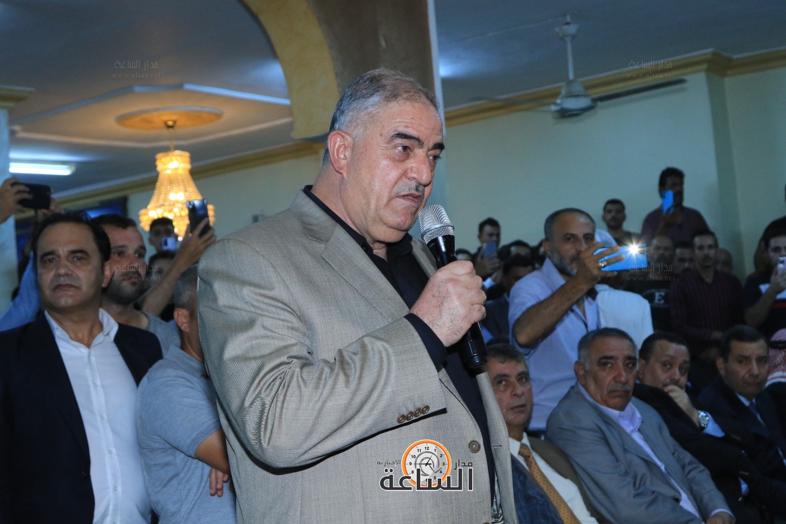 Madar Al-Saa Images 0.31145698987570536