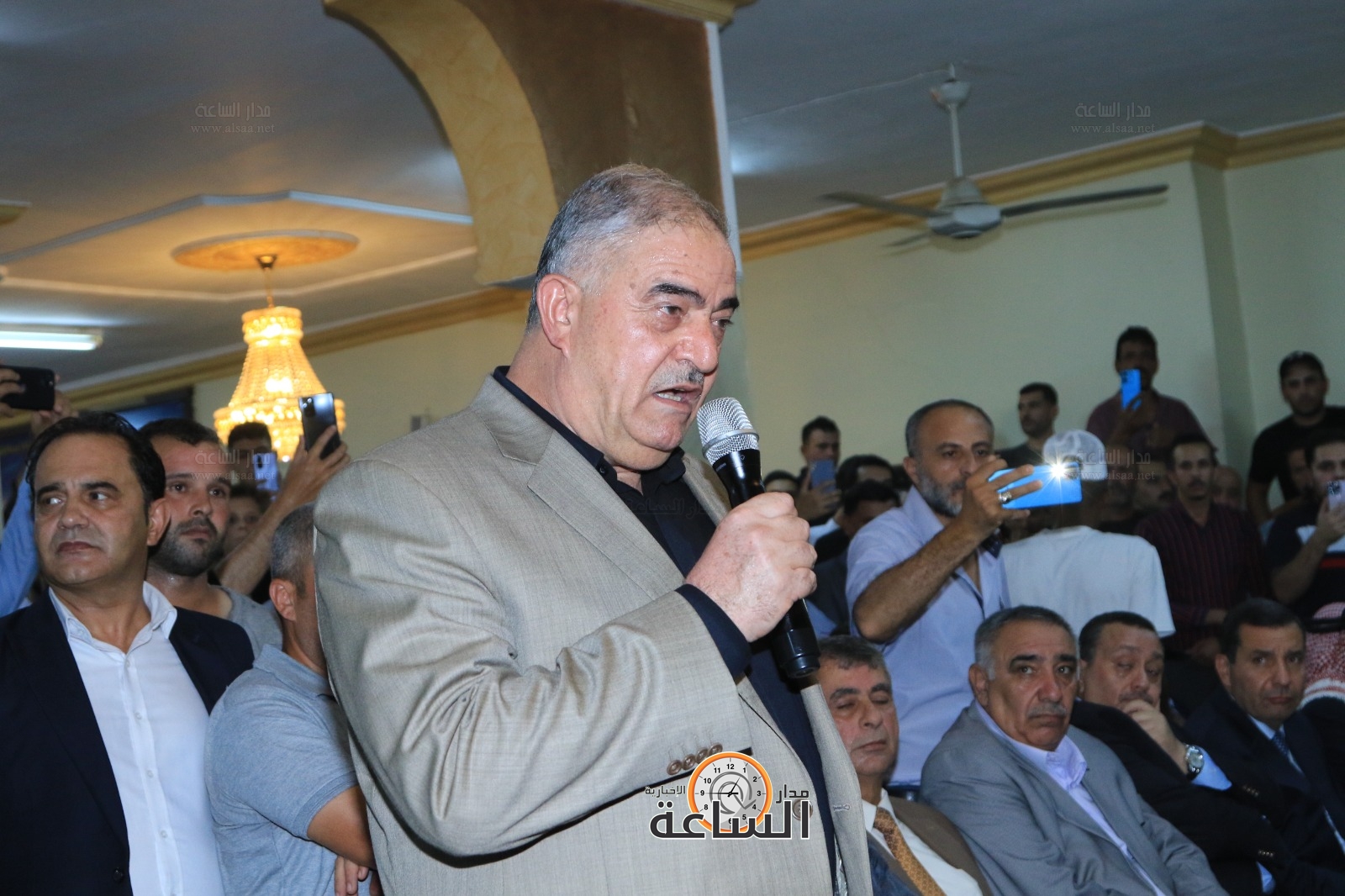 Madar Al-Saa Images 0.01104435430883477