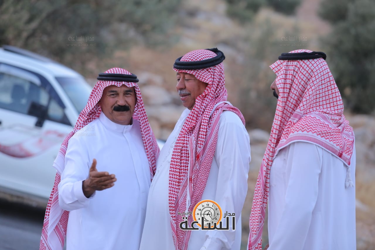 Madar Al-Saa Images 0.7139763672360481