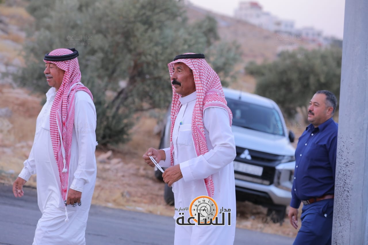 Madar Al-Saa Images 0.22220413552496254