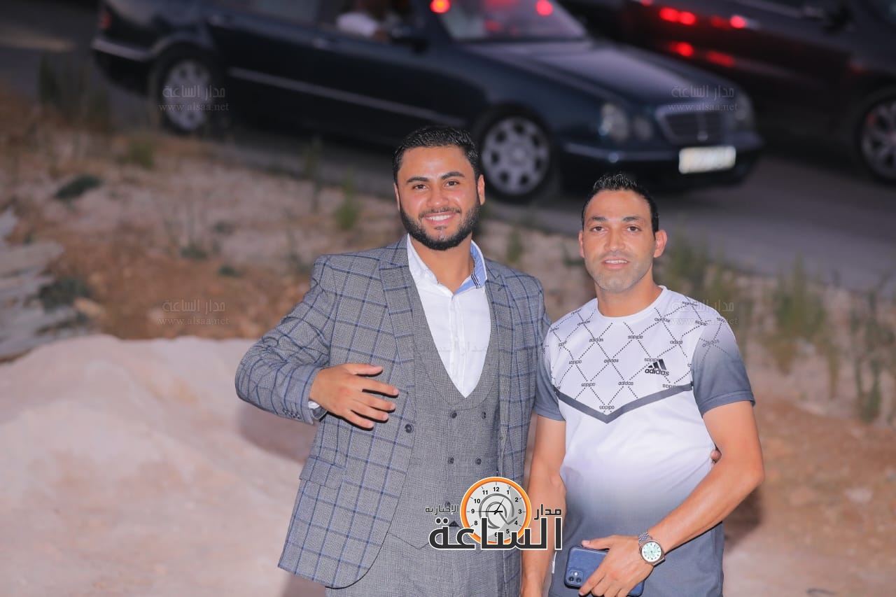 Madar Al-Saa Images 0.41647332126839665