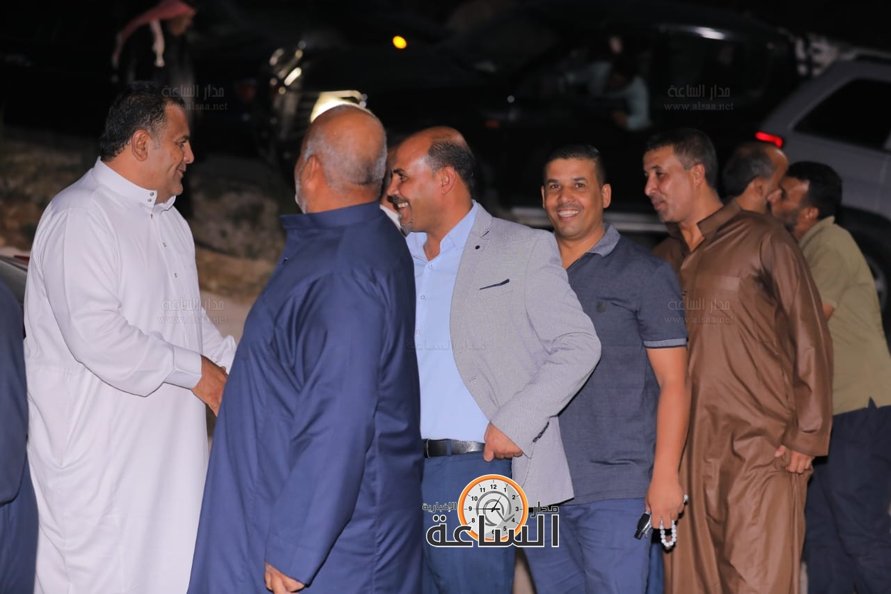 Madar Al-Saa Images 0.9046555907234022