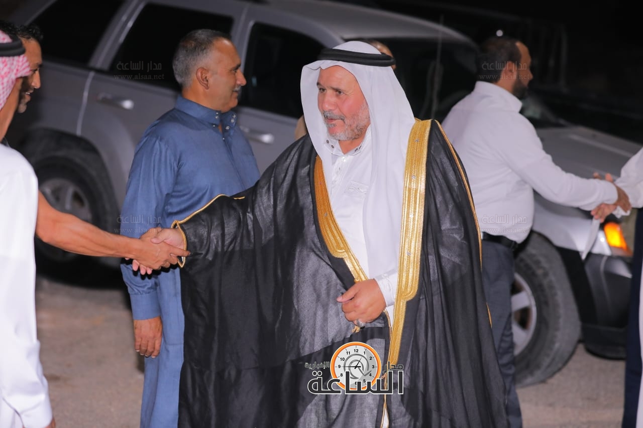 Madar Al-Saa Images 0.8428493717759592