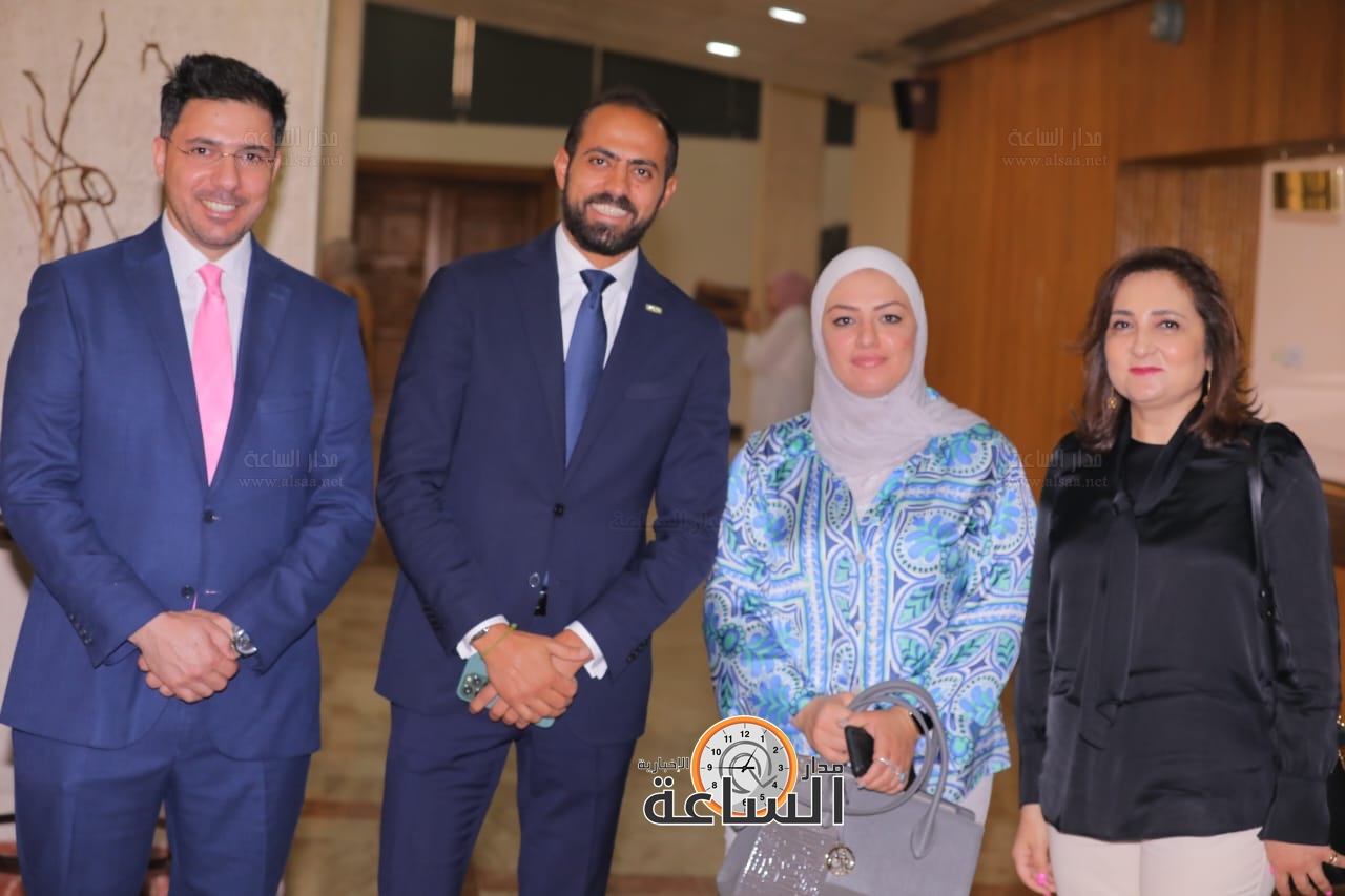 Madar Al-Saa Images 0.1370297659182822