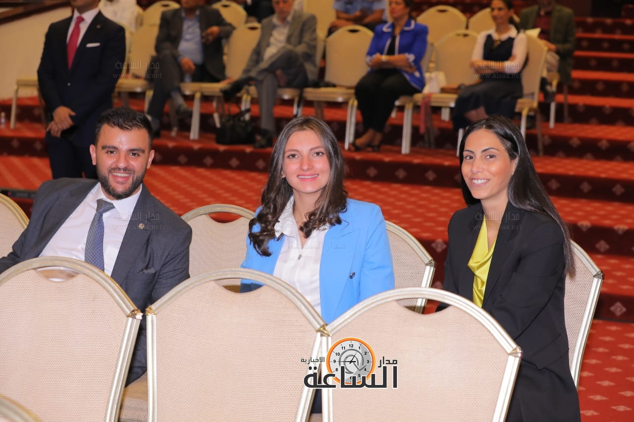 Madar Al-Saa Images 0.5586599190510984