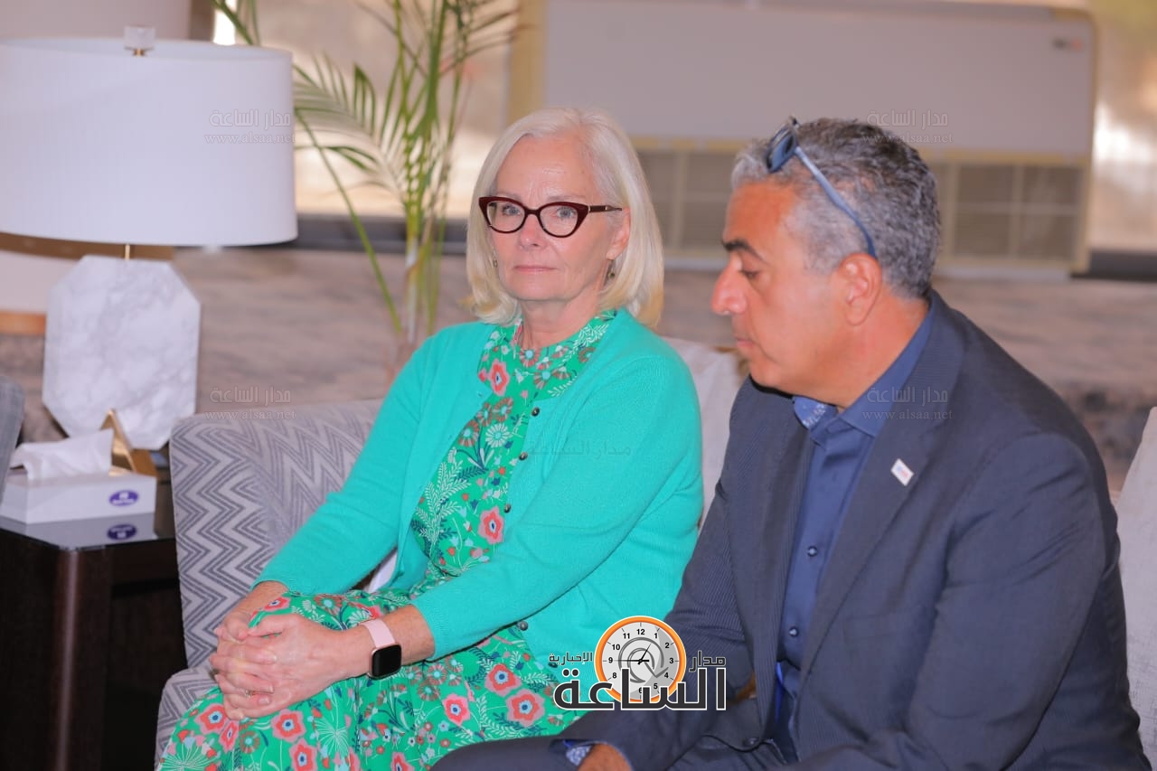 Madar Al-Saa Images 0.21708292739626245