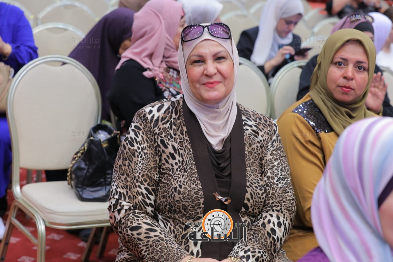 Madar Al-Saa Images 0.10769396919010221