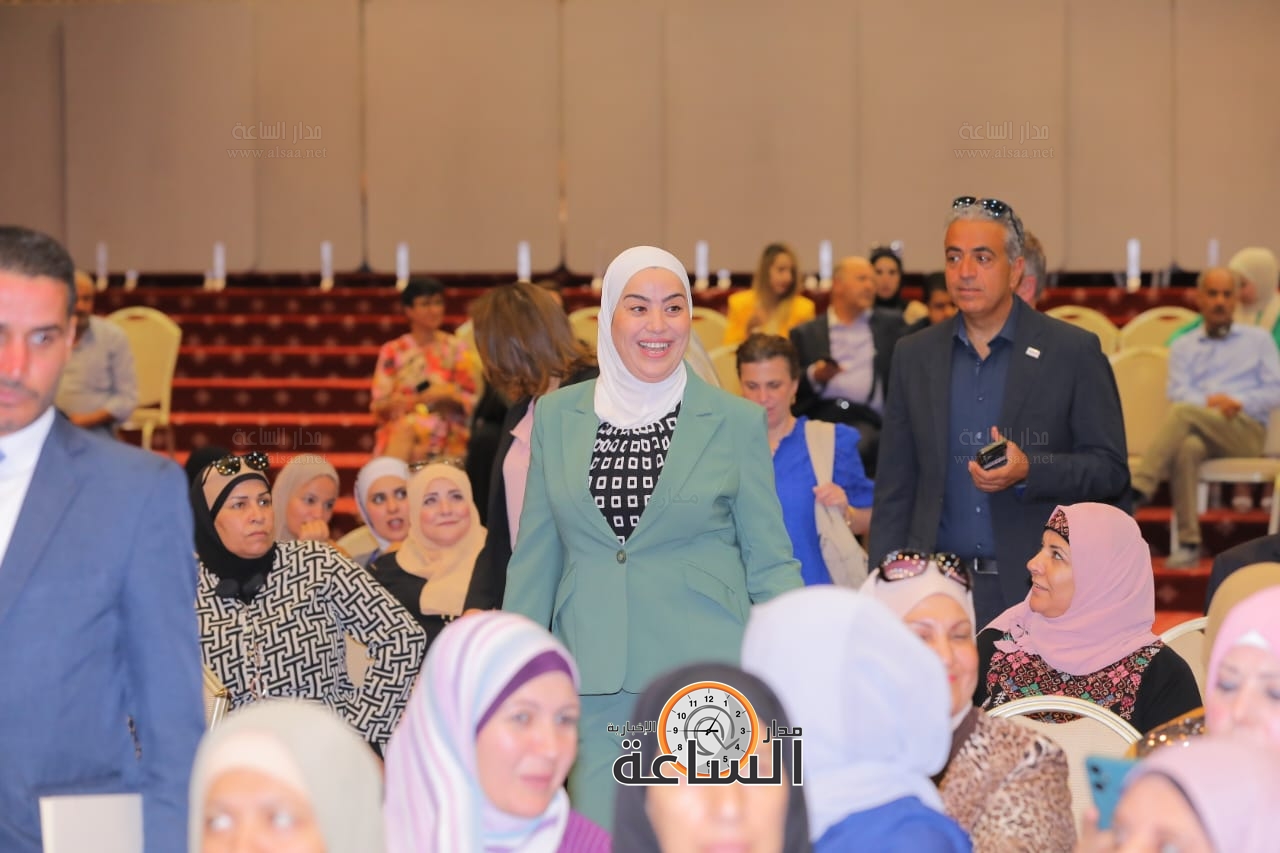 Madar Al-Saa Images 0.7681461132350673