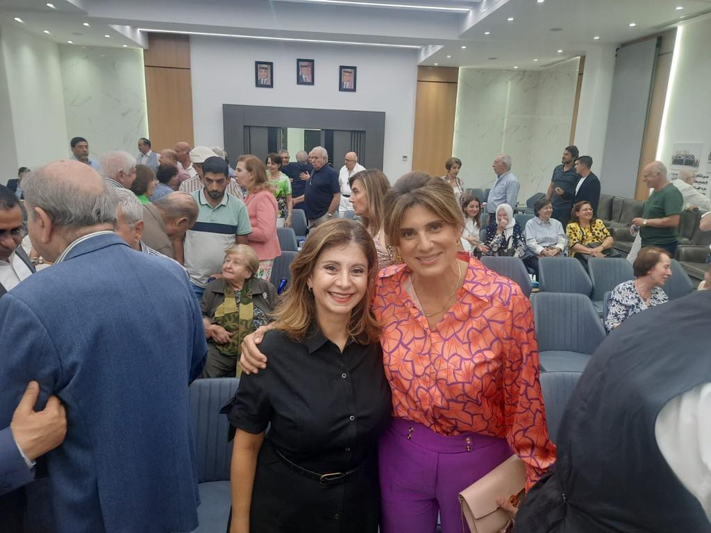 Madar Al-Saa Images 0.7020823056274474