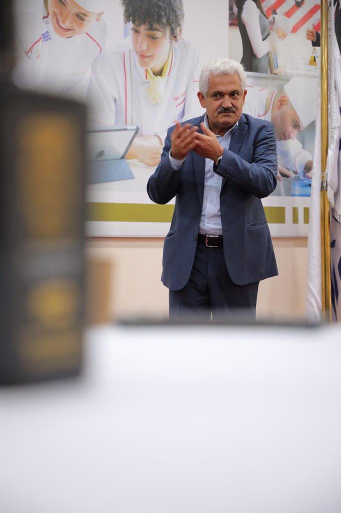 Madar Al-Saa Images 0.9572198102702616