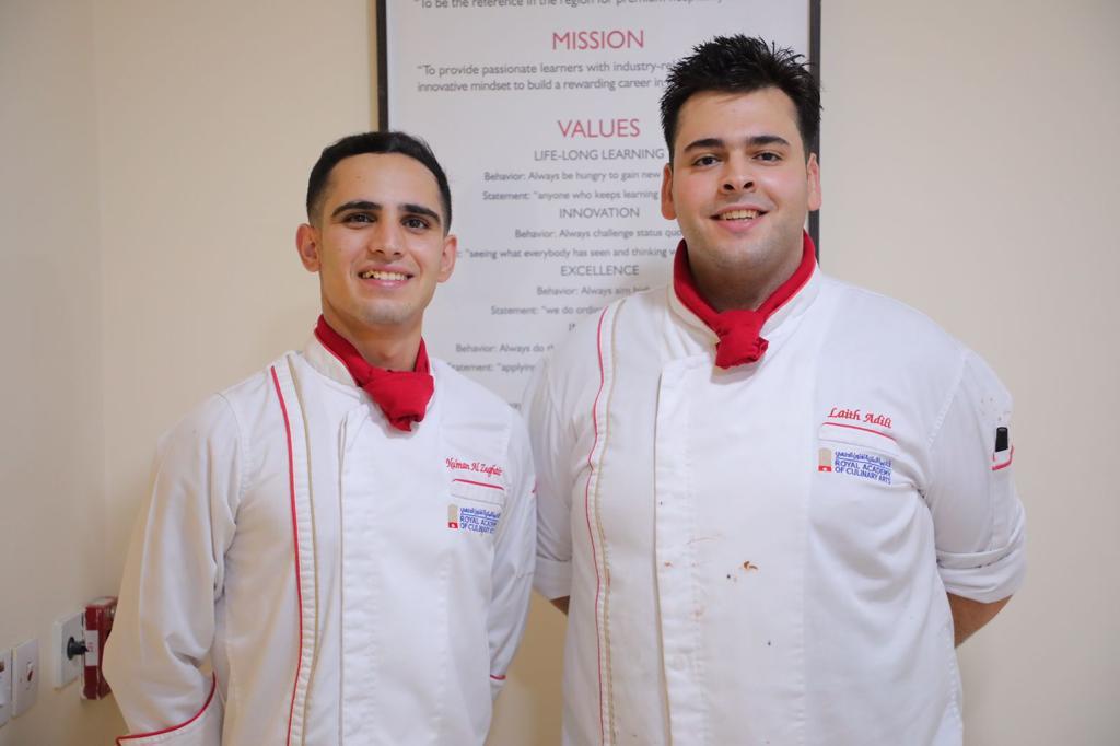 Madar Al-Saa Images 0.7463246757233444