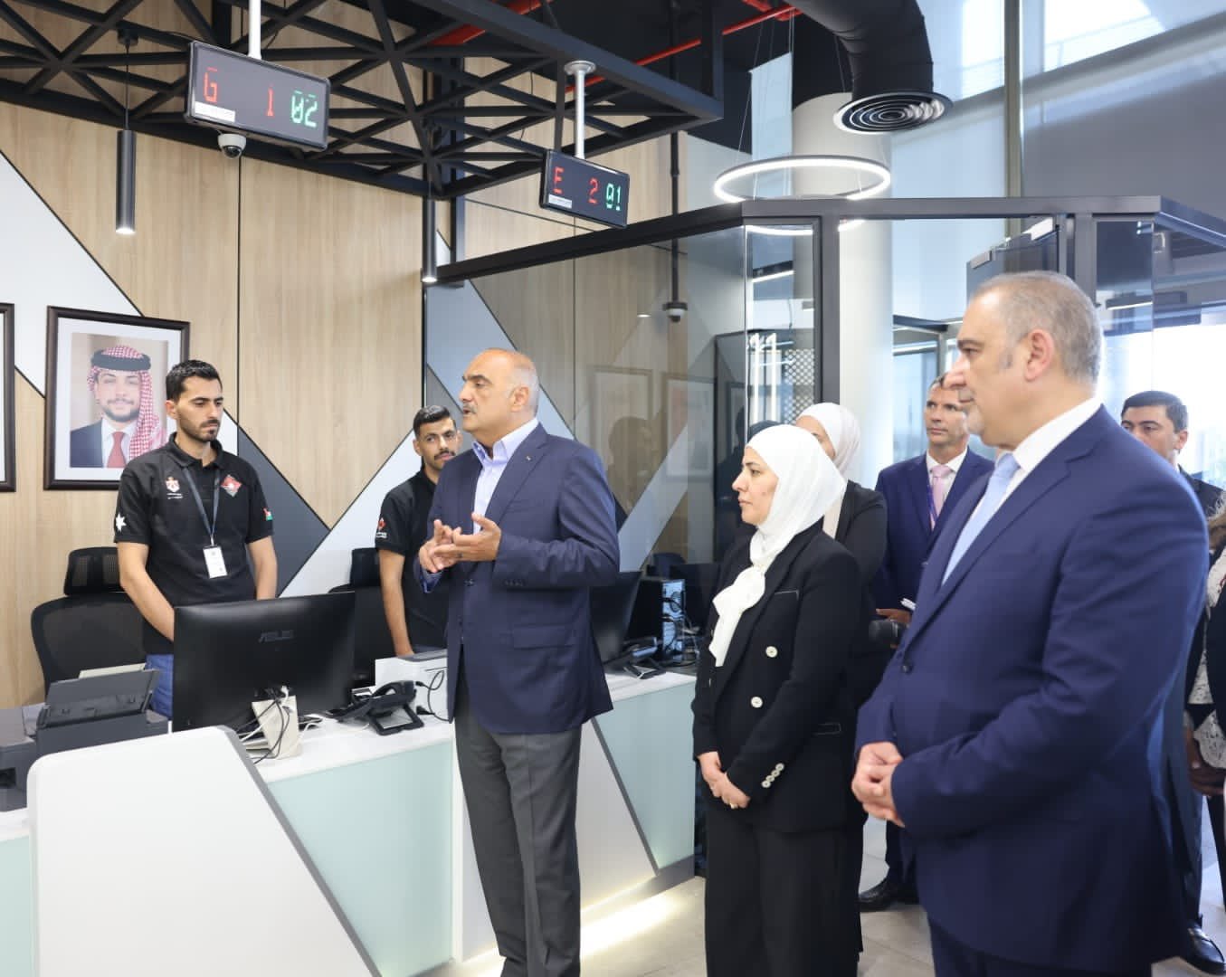 Madar Al-Saa Images 0.34454949668714807