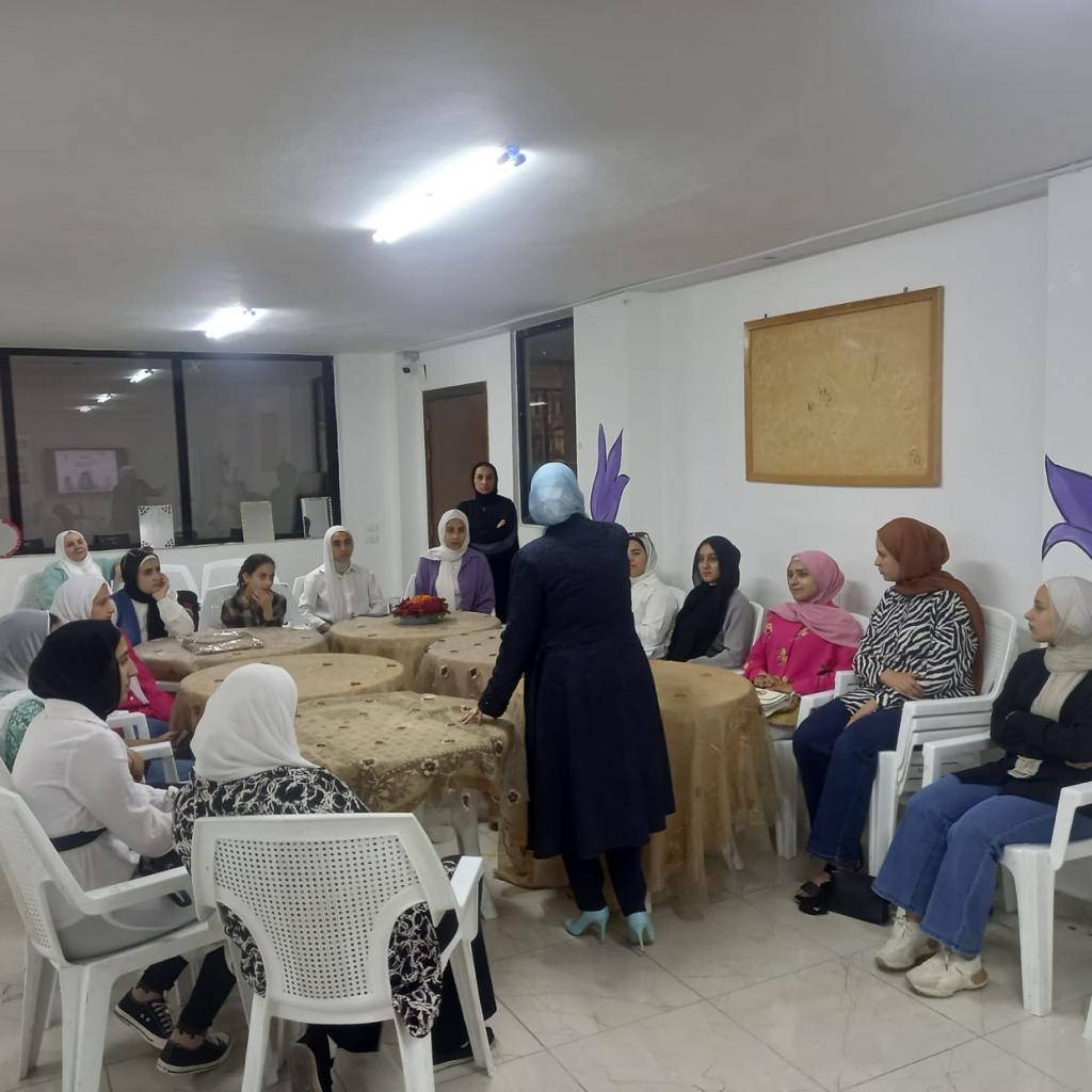 Madar Al-Saa Images 0.3297536607039655