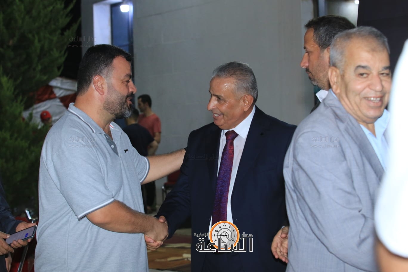 Madar Al-Saa Images 0.4085065654678889