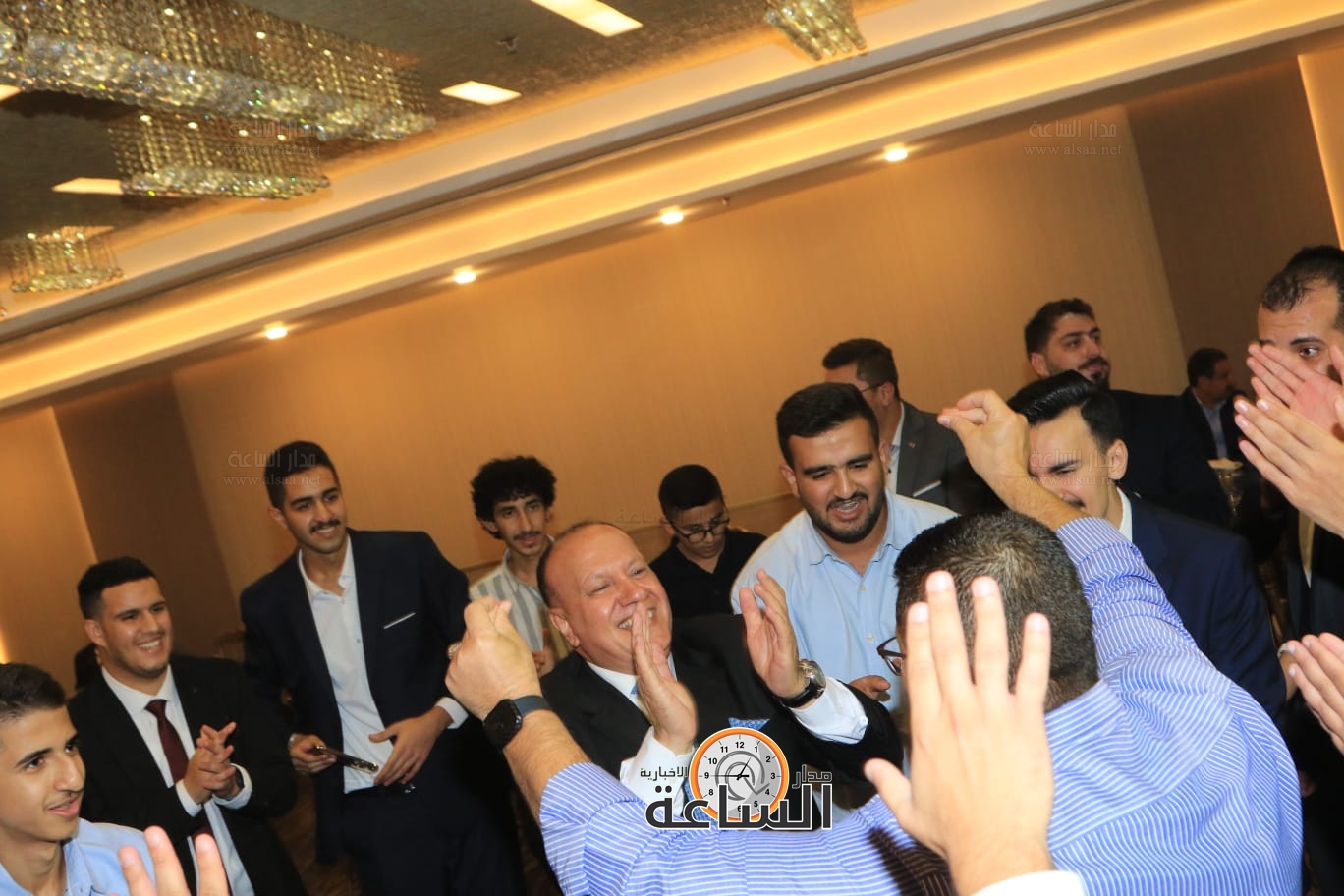 Madar Al-Saa Images 0.8712921541643798