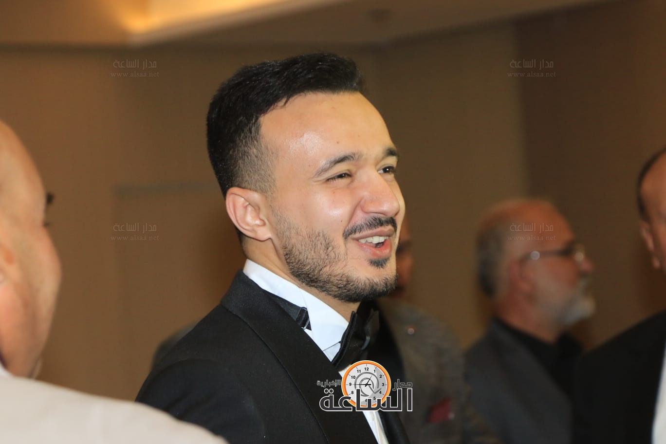 Madar Al-Saa Images 0.4706553490833678