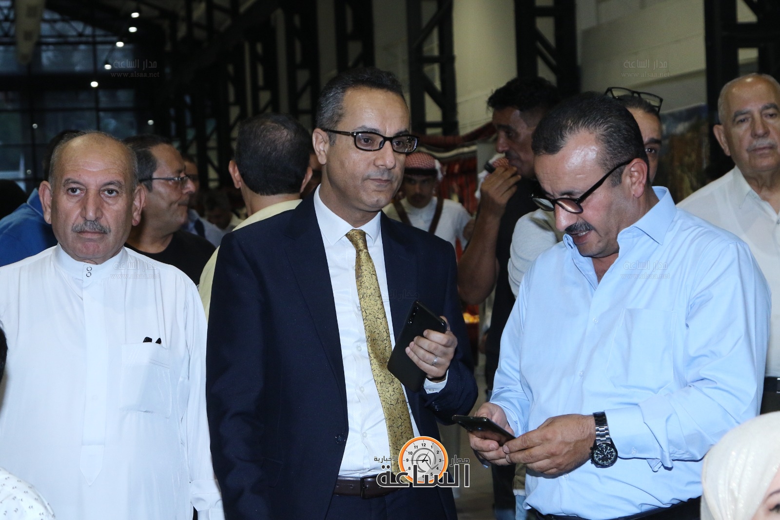 Madar Al-Saa Images 0.06451140336168248