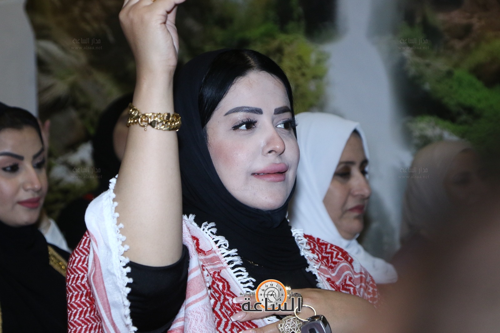 Madar Al-Saa Images 0.4592415506969857